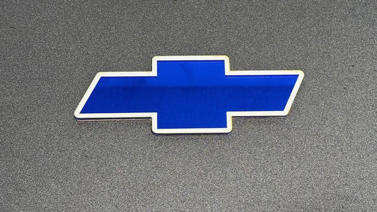 1998 - 2004 Chevrolet S10 2ND GEN Front Bowtie Emblem V 2.0 Mirror Blue & White