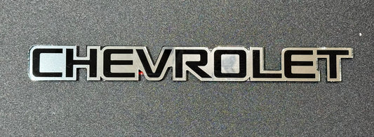 1994 - 2005 Chevrolet Chevy Emblem Black & Chrome Tailgate
