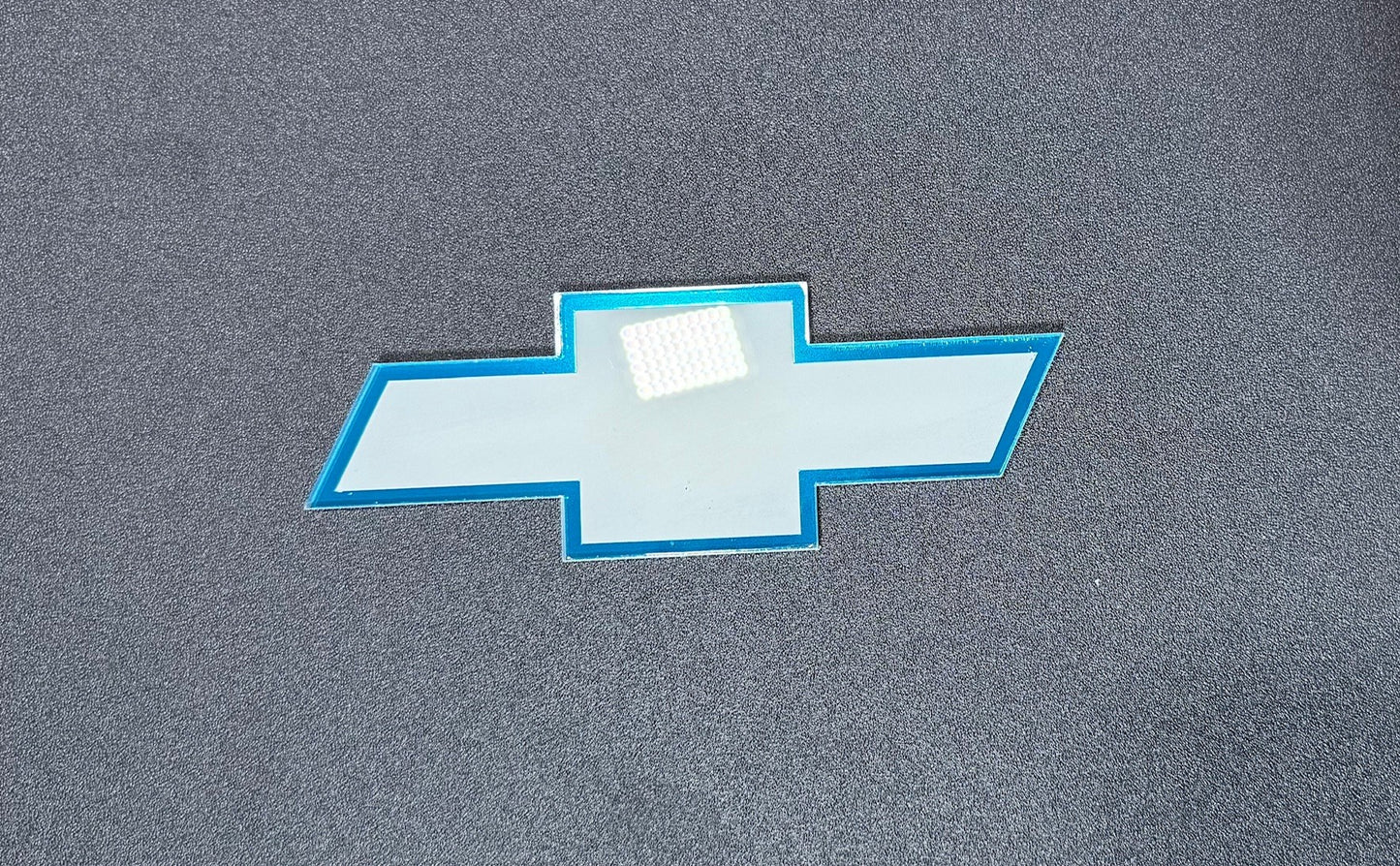 1998 - 2004 Chevrolet S10 2ND GEN Front Bowtie Emblem Replacement Badge White/Blue