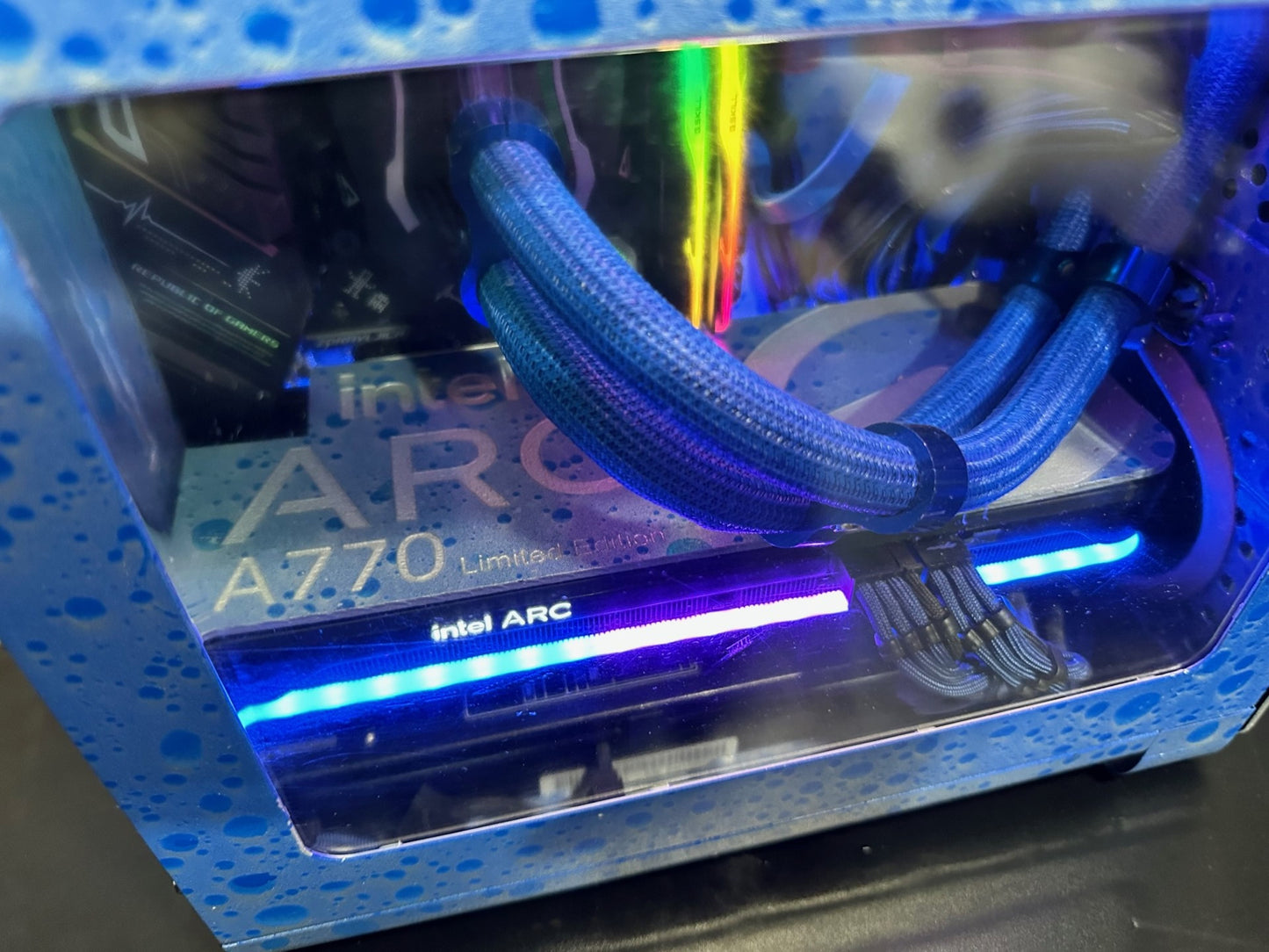 Intel core i5 ARC A770 Project Wet Modified Gaming Computer