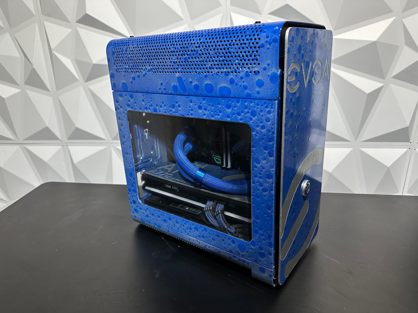Intel core i5 ARC A770 Project Wet Modified Gaming Computer