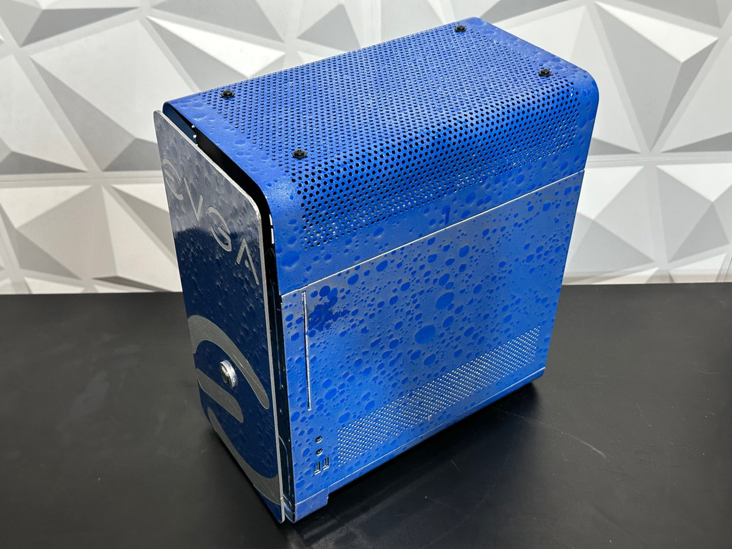Intel core i5 ARC A770 Project Wet Modified Gaming Computer