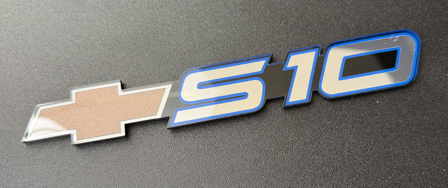 1994 - 2005 Chevrolet Chevy S10 Emblem Chrome, Bronze & Indigo Blue