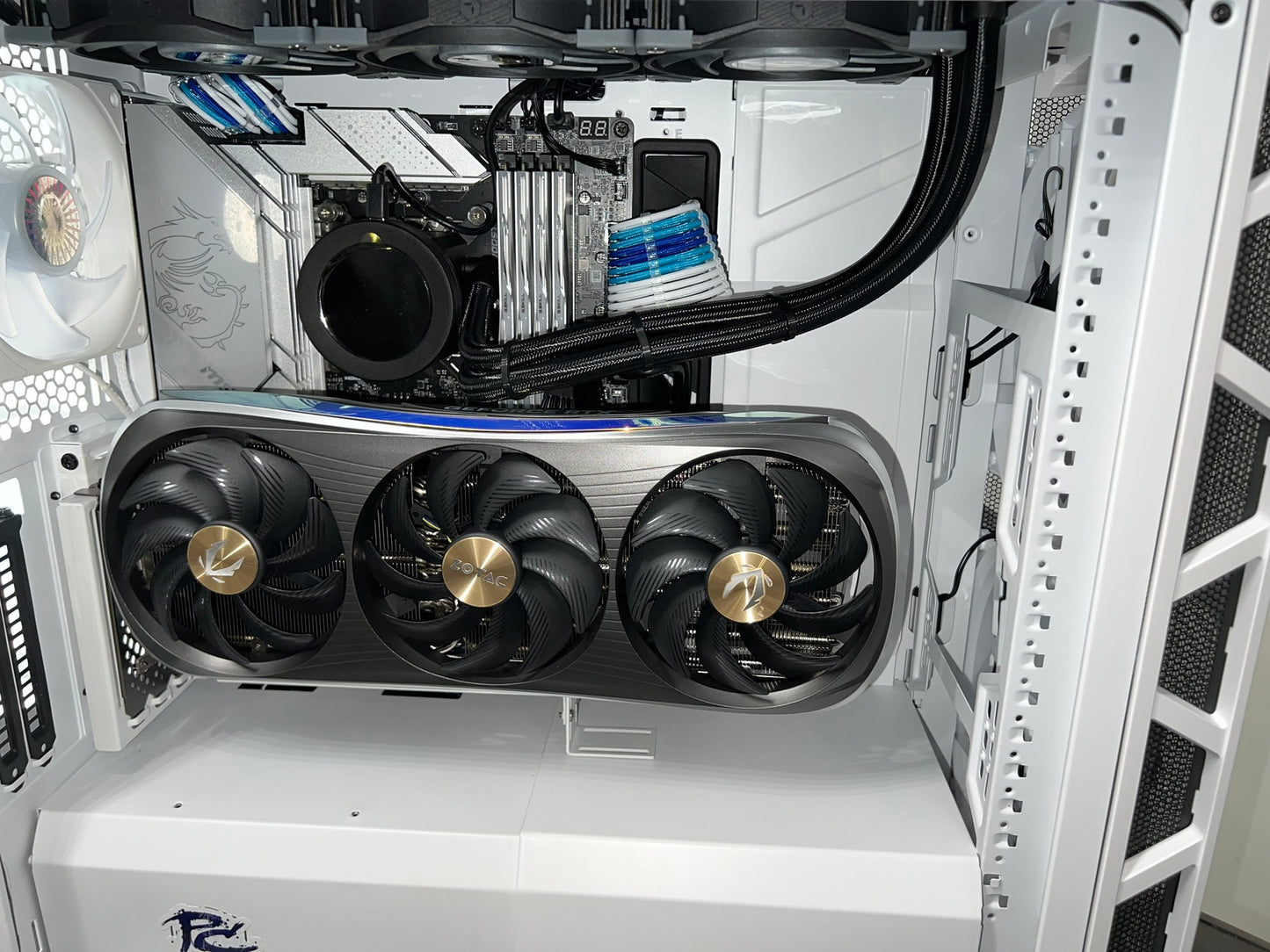 Intel 13th Core i9 13900K, RTX4090 Gaming PC