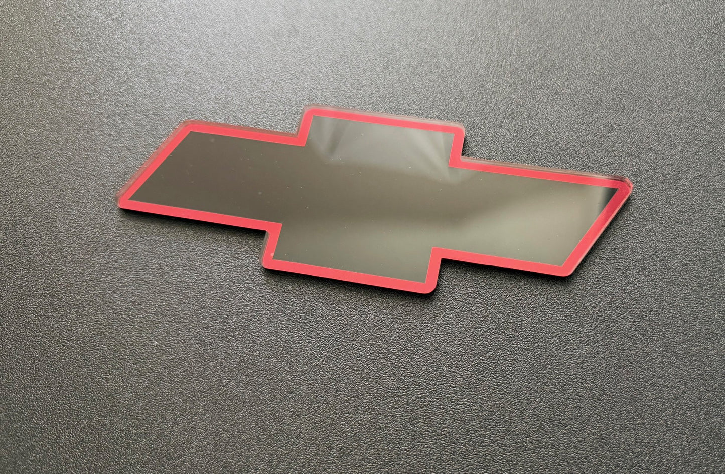 1998 - 2004 Chevrolet S10 2ND GEN Front Bowtie Emblem Replacement V2.0 Red Chrome Outline