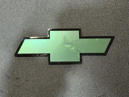 1998 - 2004 Chevrolet S10 2ND GEN Front Bowtie Emblem Replacement Badge Green