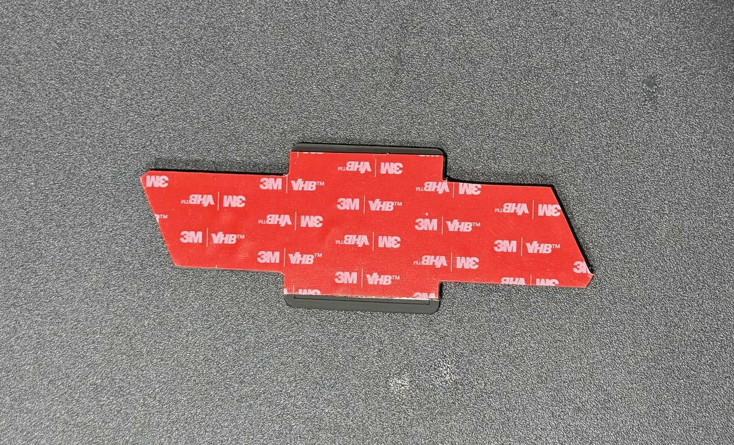 1998 - 2004 Chevrolet S10 2ND GEN Front Bowtie Emblem Replacement Badge Red V2.0